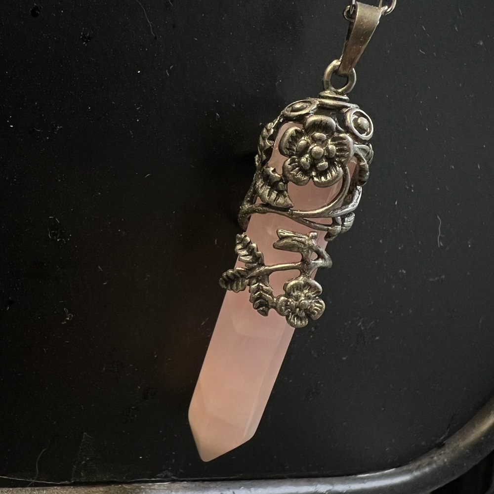 Rose gold pendent on 23” chain